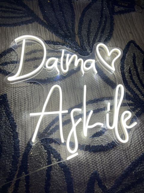 Néon blanc Dalma Askile