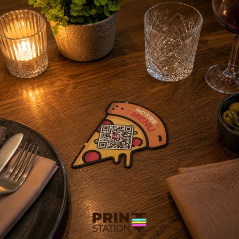 Menu NFC en forme de part de pizza